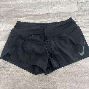 Black Nike shorts